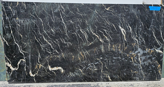 Remnant Countertop #003 3cm Quartzite 49"x30"